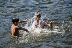 Ребенок у воды - правила безопасности