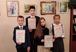 Орден «Юный защитник отечества» у школьницы из Радужного!